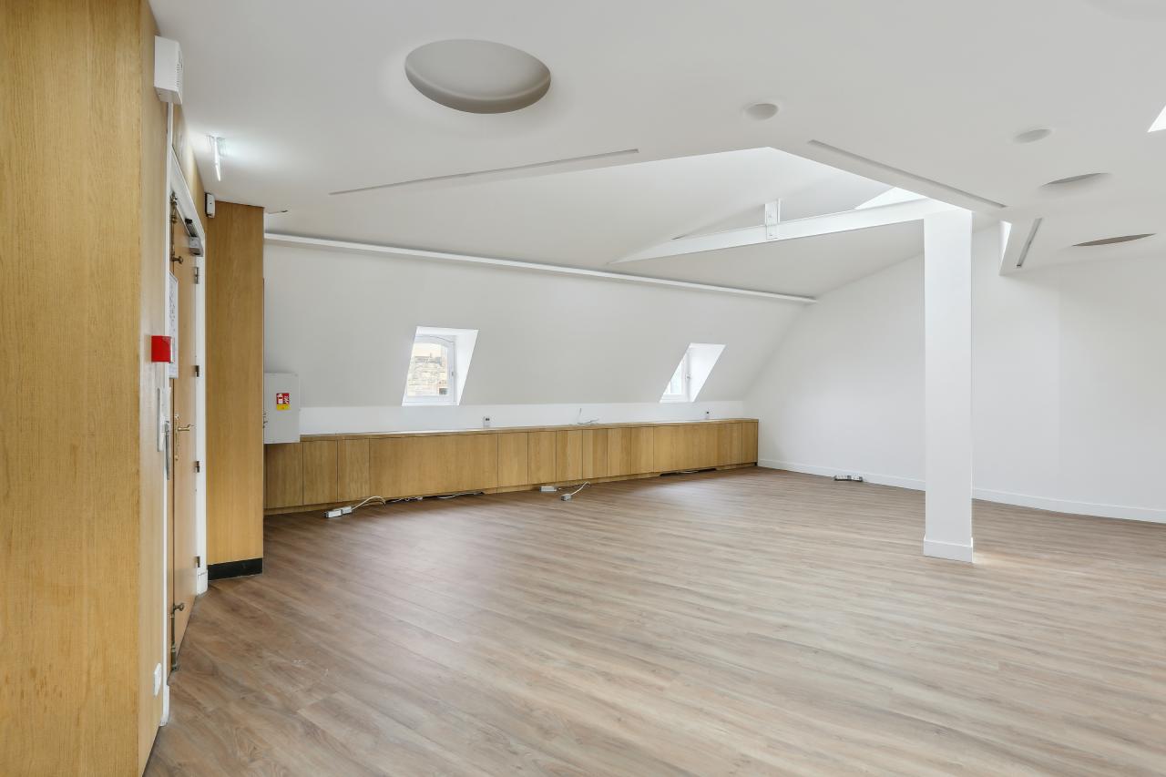 Bureau Paris 143m² Location bureau Paris OLBUR2204409 5